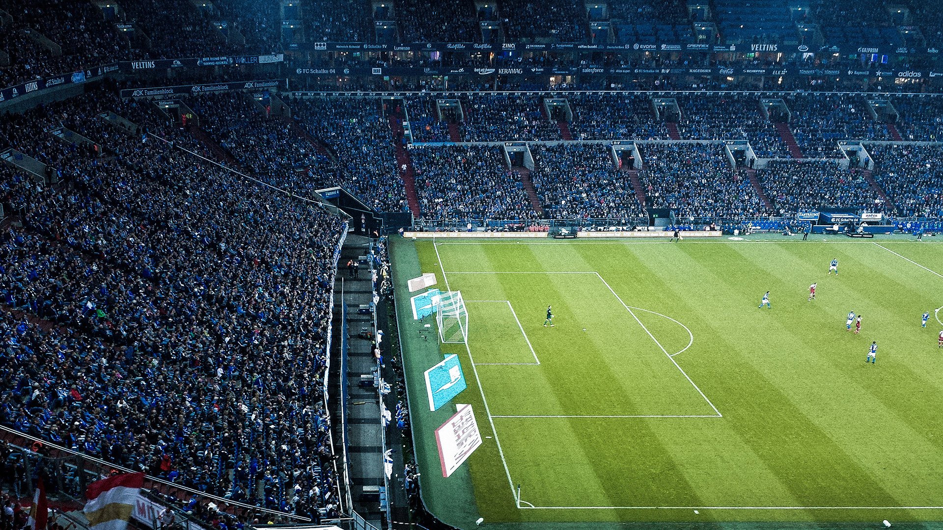 马刺主场打造沉浸式入场仪式,现场气氛拉满,马刺主场音乐